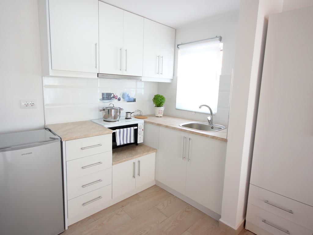 Nefeli Apartments Саранде Екстериор снимка