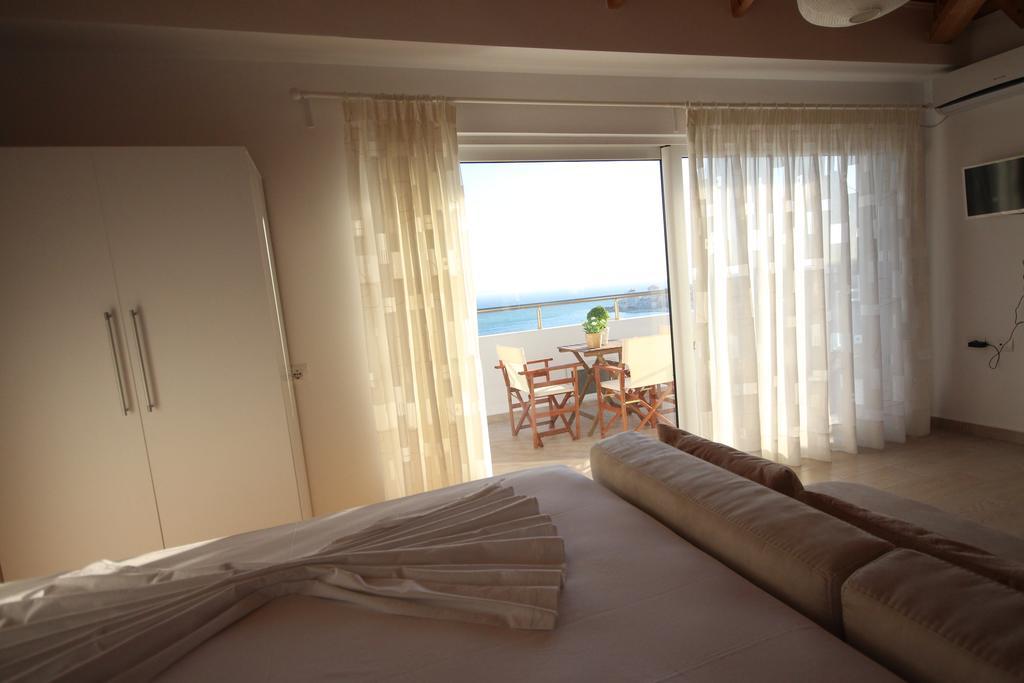 Nefeli Apartments Саранде Екстериор снимка