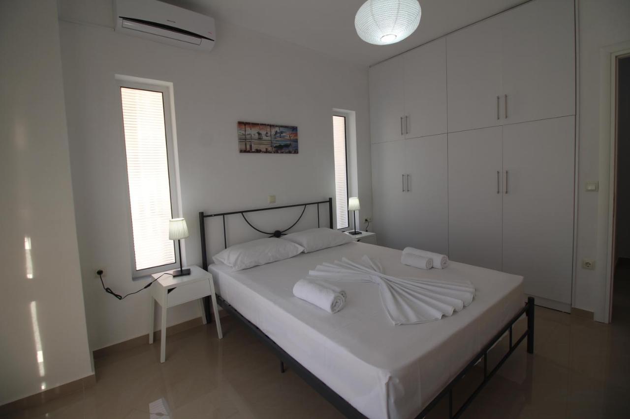 Nefeli Apartments Саранде Екстериор снимка